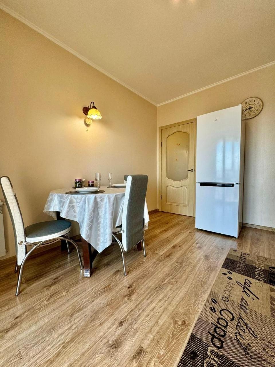 Apartpoltava Новий Будинок, В Самому Центрі 2-Окремі Кімнати, Панорамний Балкон Ngoại thất bức ảnh