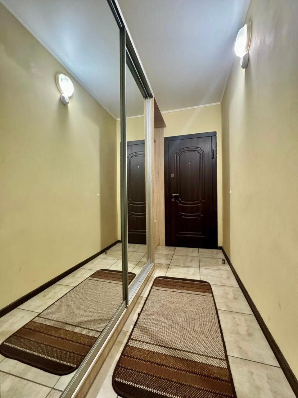 Apartpoltava Новий Будинок, В Самому Центрі 2-Окремі Кімнати, Панорамний Балкон Ngoại thất bức ảnh